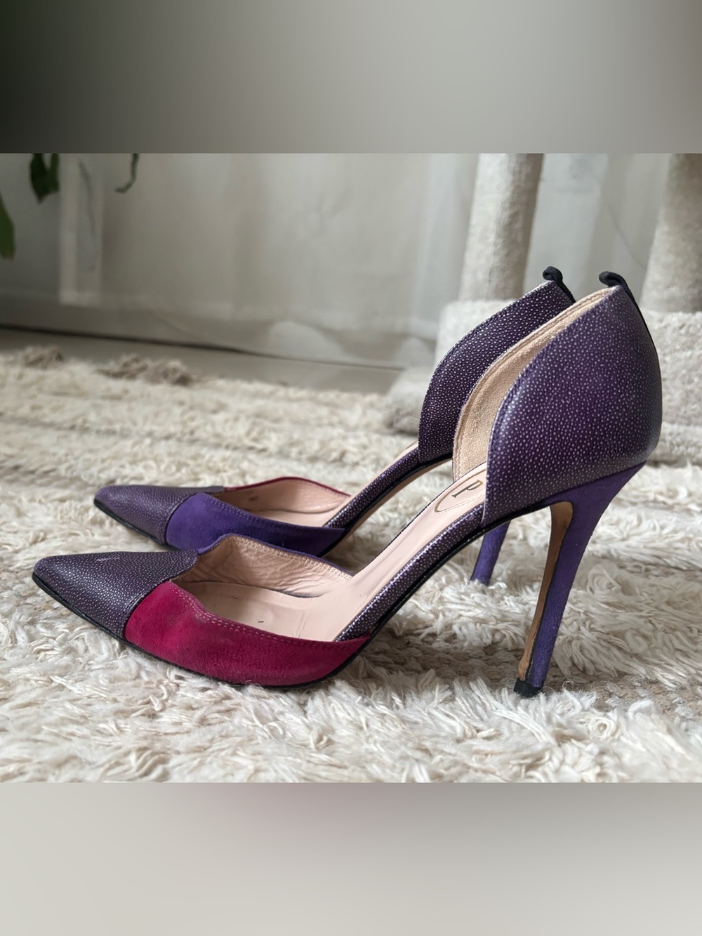 SJP by Sarah Jessica Parker Two-Tone Purple and Fuchsia Suede Pointed Heels EU37